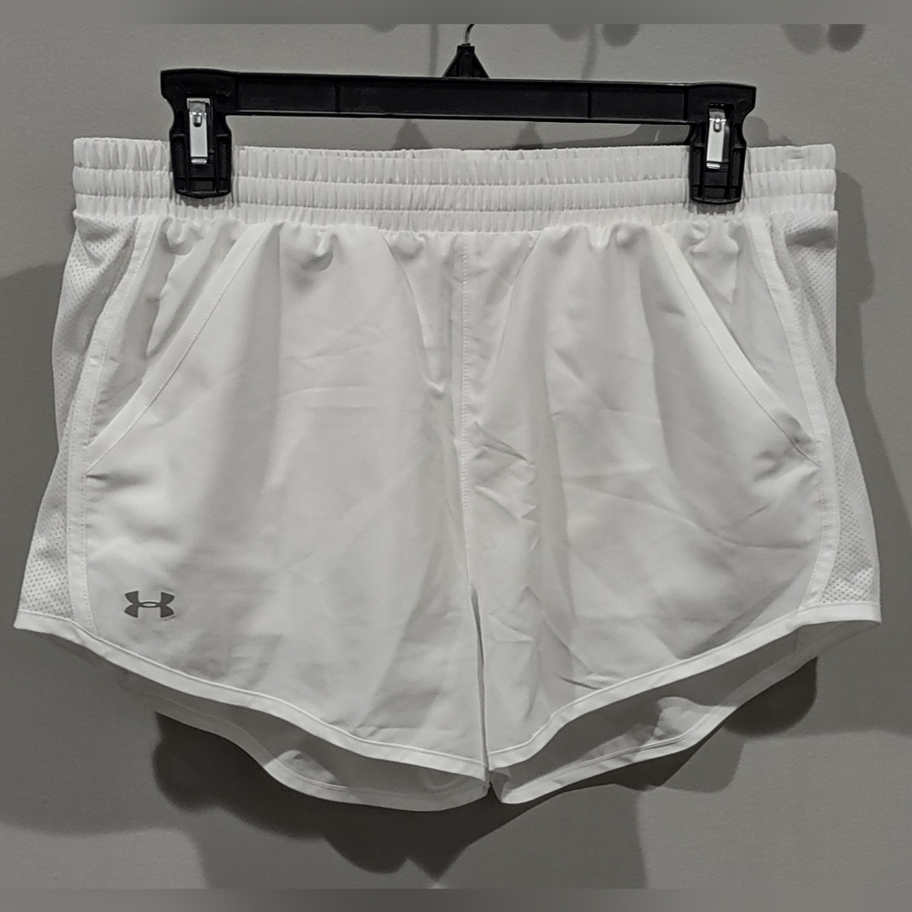 Women's Under Armour White Running Shorts Size M